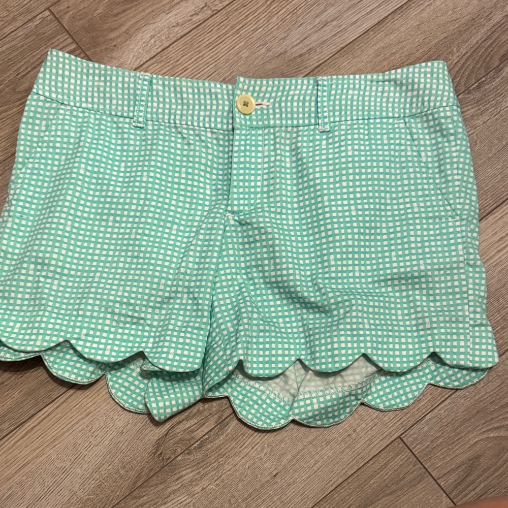 Lilly Pulitzer Mint Checkered Scalloped Shorts